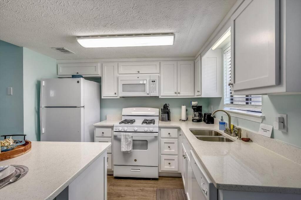 Cozy 2Br 1,5Ba Condo At Gulf Highlands - 5 Min Walk To Beach! With 11 Pools! Panama City Beach Exterior photo